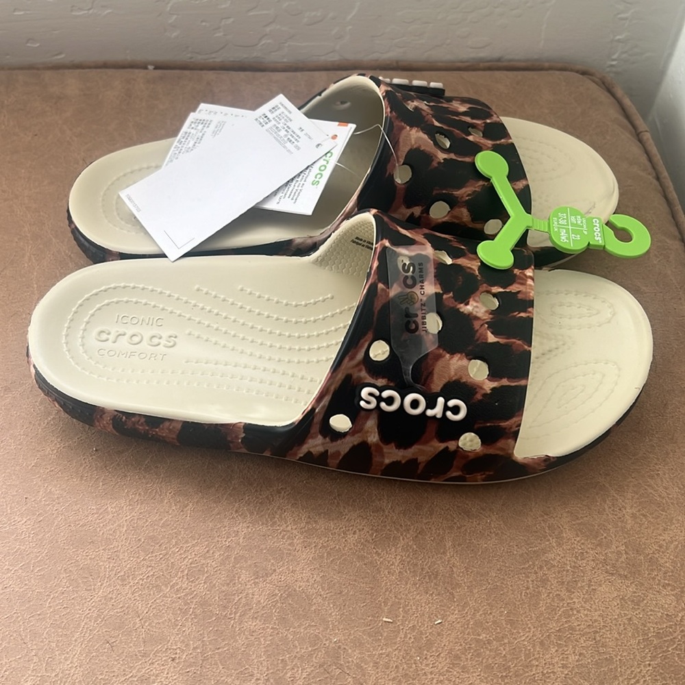 Crocs slides - Picture 2 of 4